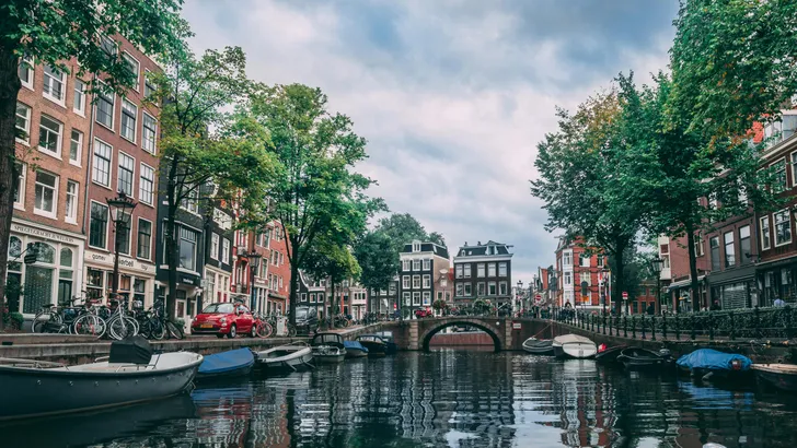 Ontdek de pracht van Amsterdam met Bootuitjes