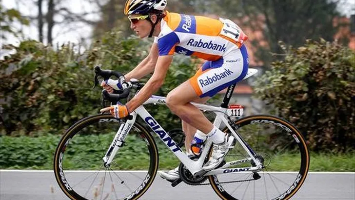 Van der Lijke wint barre Beverbeek Classic (video)