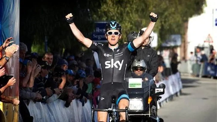 Thomas soleert naar zege in de Algarve