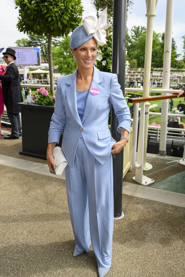 Dresscode Royal Ascot 2026: Foto van Zara Tindall bij de Royal Ascot in 2025.