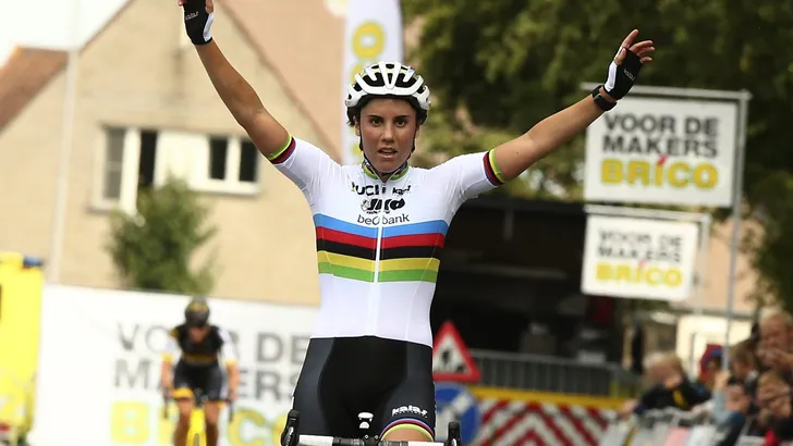 Sanne Cant wint wereldbeker Waterloo