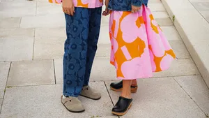 streetstyle beeld van Birkenstocks