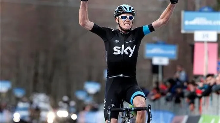 Froome wint op Corsica, Mollema derde (video)