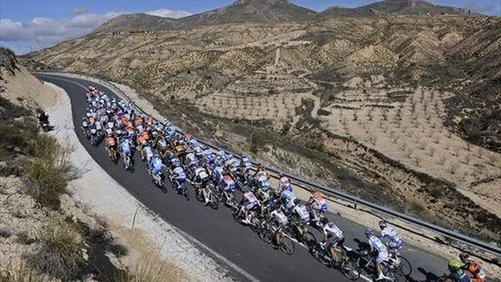 VUELTA-2011: Alle cols, Angliru als klapstuk