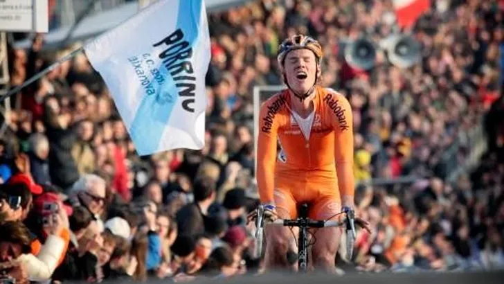 WK: Hoeveel komen er: 30.000, 40.000, 50.000?