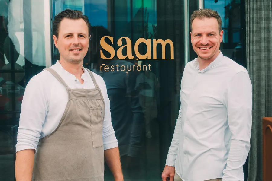 Foto 2 van SAAM Restaurant