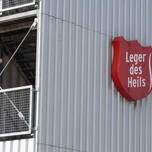 ‘Rot toch op met je corona!’