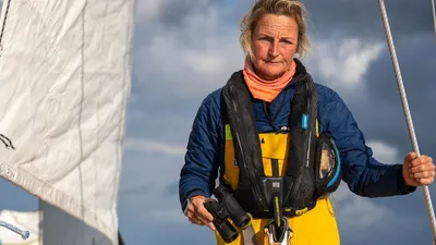 26 dagen kou en storm: Angela Brandsma wint loodzware oversteek