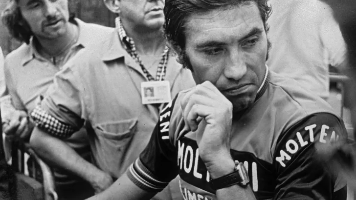 Retro: Eddy Merckx soleert naar zege in Ronde van Lombardije 1972