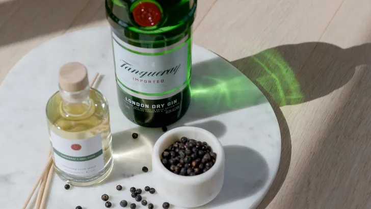 Doe mee en win het Tanqueray x Abel huisparfum à € 100! 