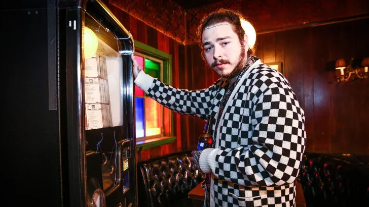 Post Malone's ontworpen crocs binnen tien minuten uitverkocht