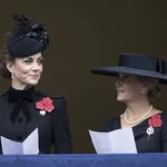 Britse royals inclusief Kate bij herdenking oorlogsslachtoffers