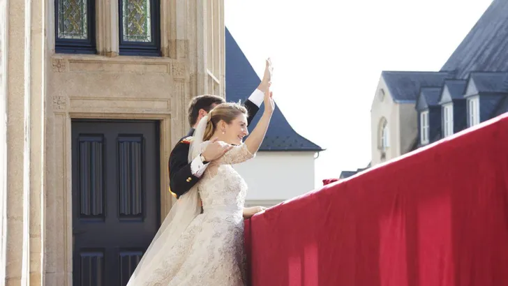 Guillaume en Stéphanie: 10 jaar getrouwd in 10 heerlijke foto's