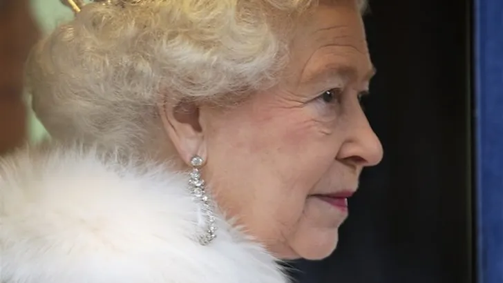 De Queen gooit bont in de ban