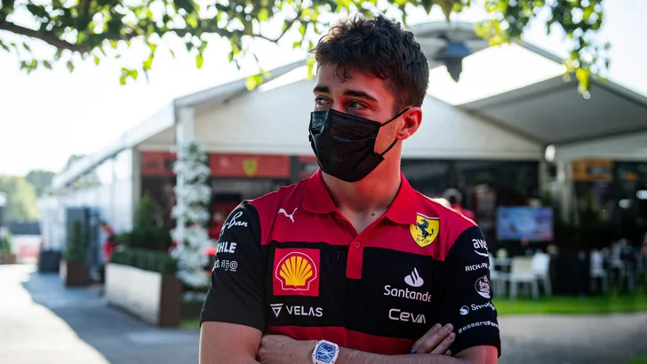 Charles Leclerc beroofd van horloge 