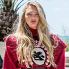 Romee Strijd deelt eerlijke foto van post baby body: 'Insta vs reality'