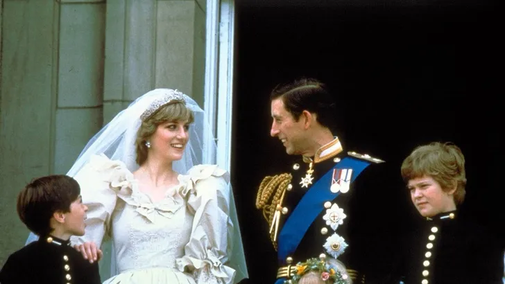 40 jaar geleden trouwde Diana met haar prins