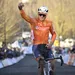 Mathieu van der Poel viert een zege in de cross
