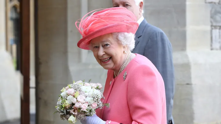 Epic eyeroll van Queen Elizabeth gaat viral
