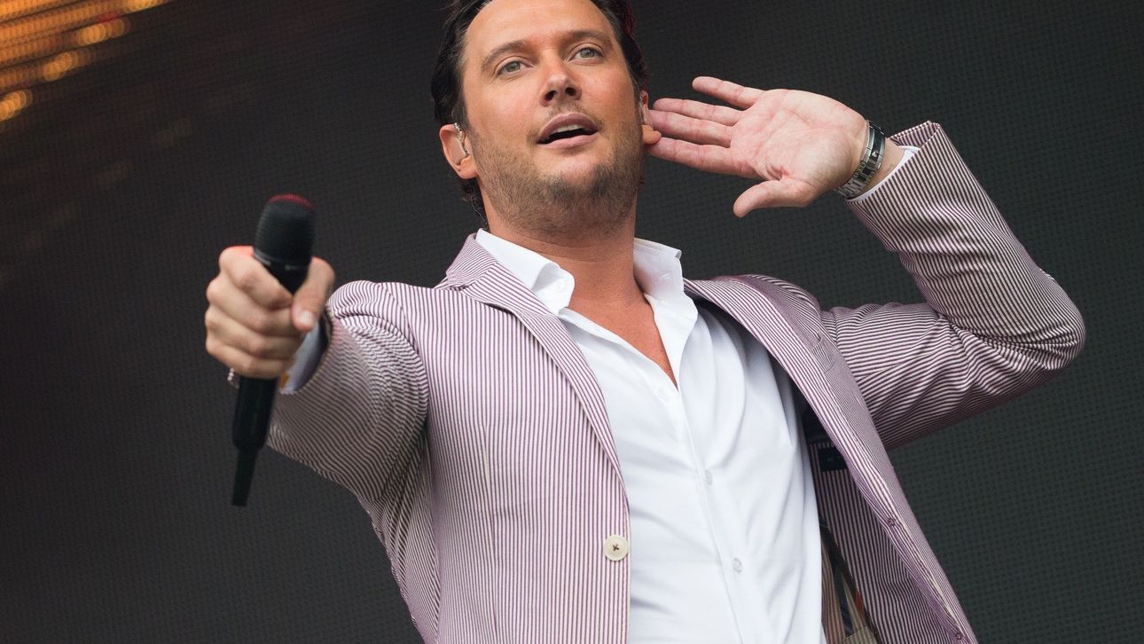 Volkszanger Tino Martin Leeft Als Een Koning Panorama