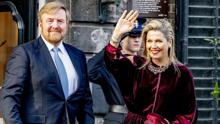 Máxima in verrukkelijk fluweel voor Koningsdagconcert