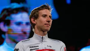 Bauke Mollema verlengt contract bij Trek-Segafredo