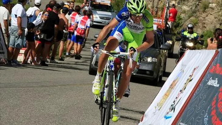 Nibali pakt koninginnenrit Tirreno-Adriatico