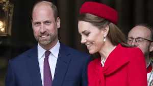 Expert vertelt over veranderde lichaamstaal tussen prins William en prinses Kate. – Foto van prins William en prinses Kate bij Commonwealth Day, maart 2025.
