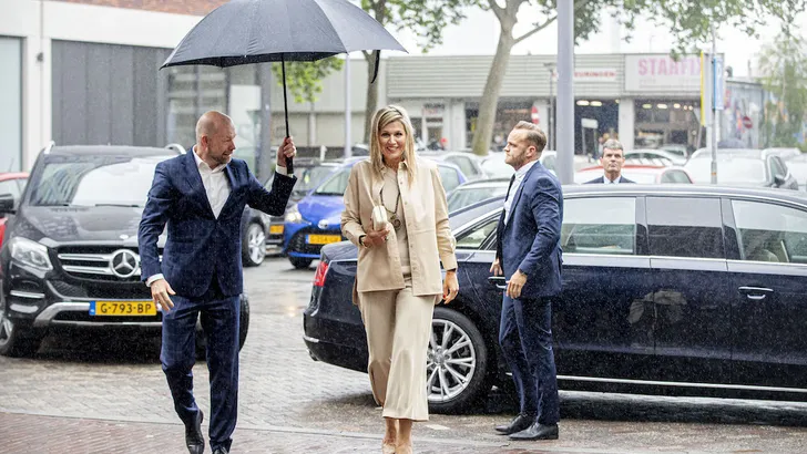 Máxima straalt in Rotterdam