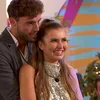Love Islands Job en Esmee geven update over relatie