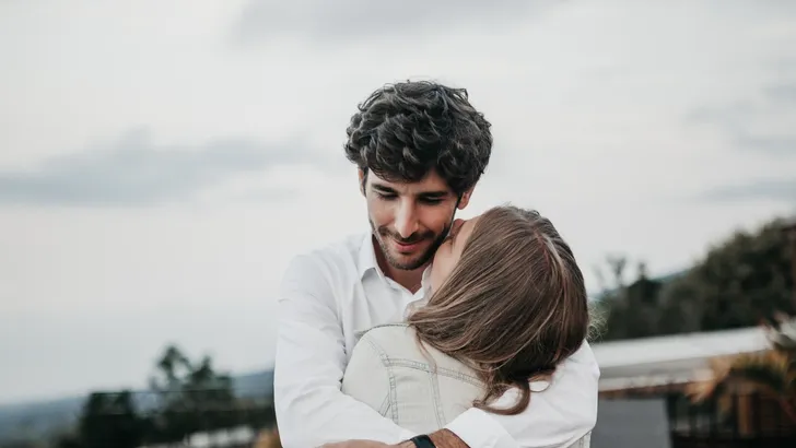 5 tekenen dat een open relatie voor jou kan werken