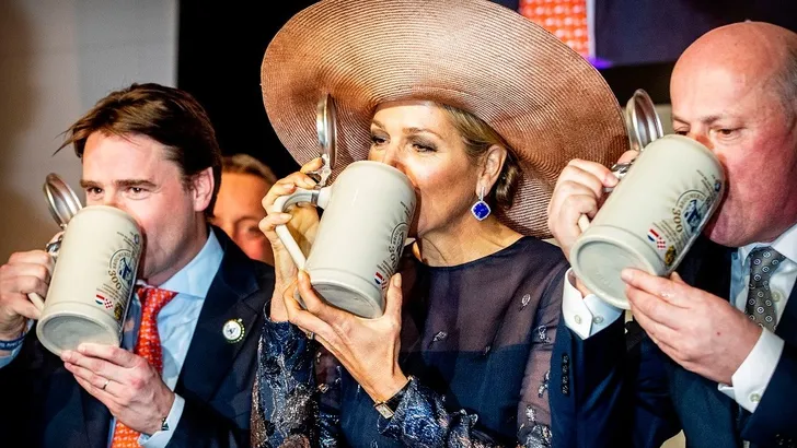 'Zo, en nu eerst een Máxima'