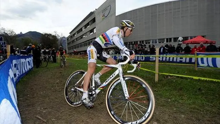 Stybar denkt over toekomst op de weg