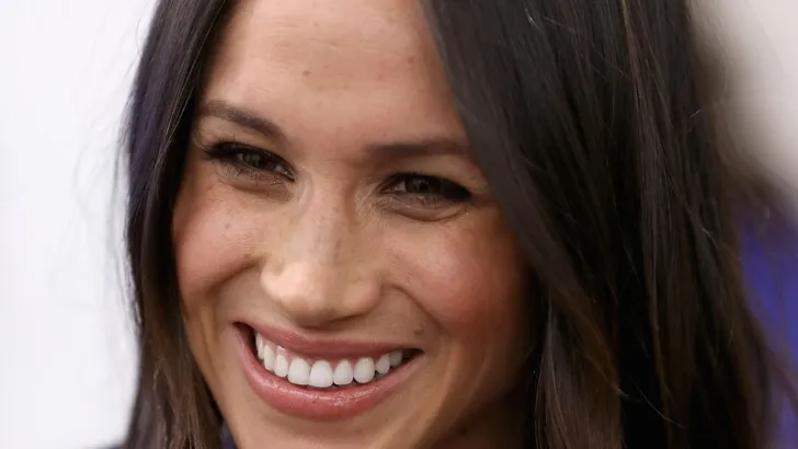 'Hertogin Meghan gaf bruiloftsgasten marihuana'