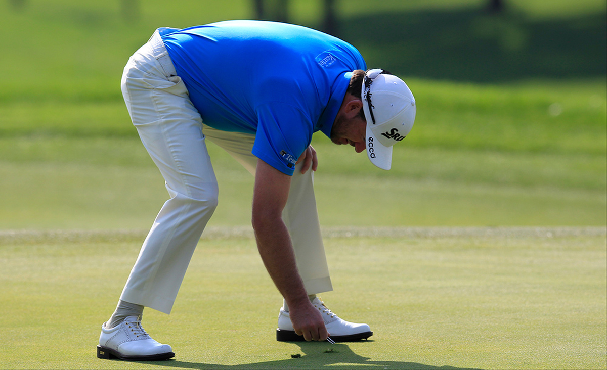 Pitchmarks: what are the rules and how do you repair them?