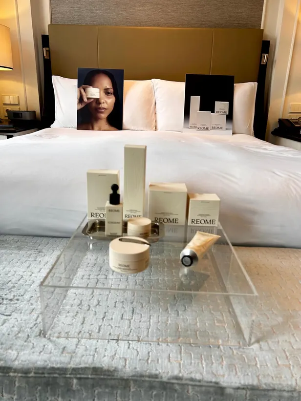 Biotech-huidverzorging van het Britse merk Reome