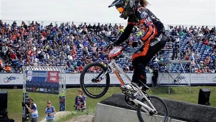 Willoughby, Smulders winnen BMX World Cup in Papendal