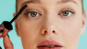 Hoe lang blijft mascara goed