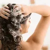 Waarom verlies je veel haar tijdens het douchen? Dit moet je weten | Elegance