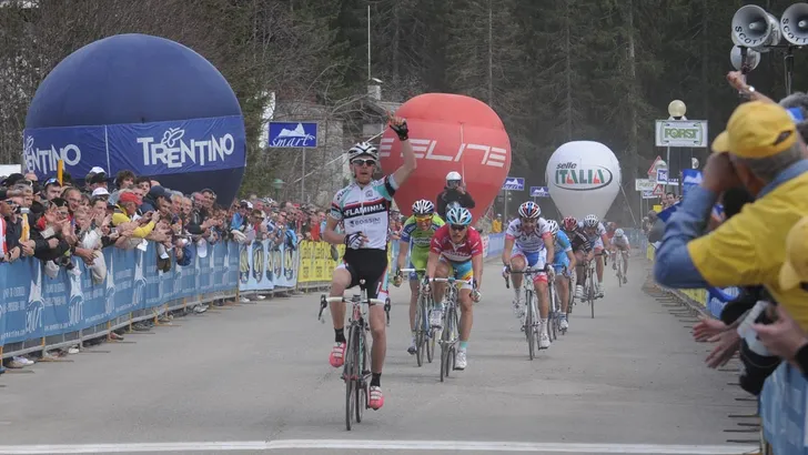 Trentino: Riccò klopt leider Vinokourov bergop
