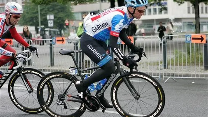Nuyens alweer op de fiets na hartoperatie
