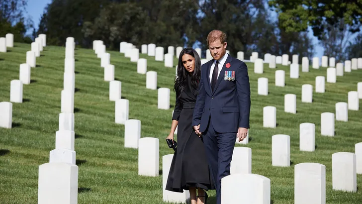 Meghan en Harry Rememberance Day