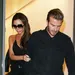 Oeps! Victoria Beckham plast in broek