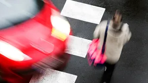 Nieuw Brits onderzoek toont aan dat elektrische auto's tegenwoordig net zo veilig zijn voor voetgangers als benzinemodellen