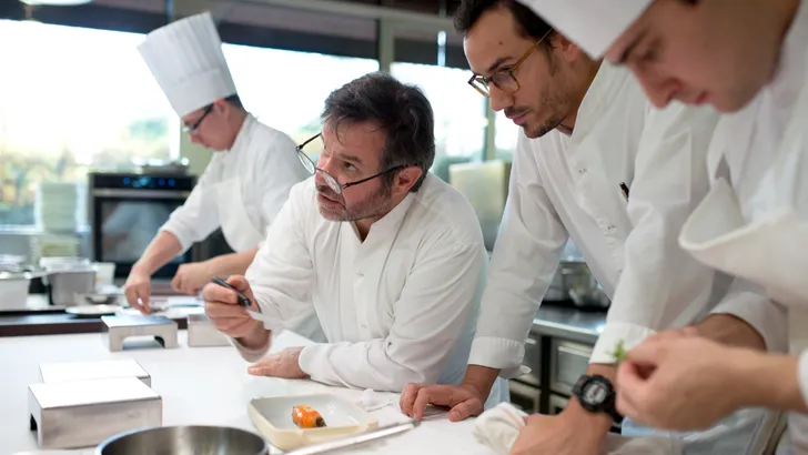 Dit zijn de beste fooddocu's op Netflix