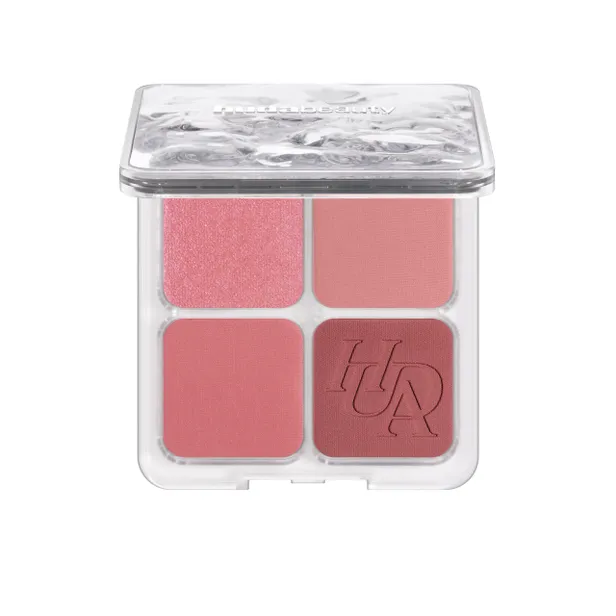 Blush Filter Palette in Rose Berry van Huda Beauty | €43 