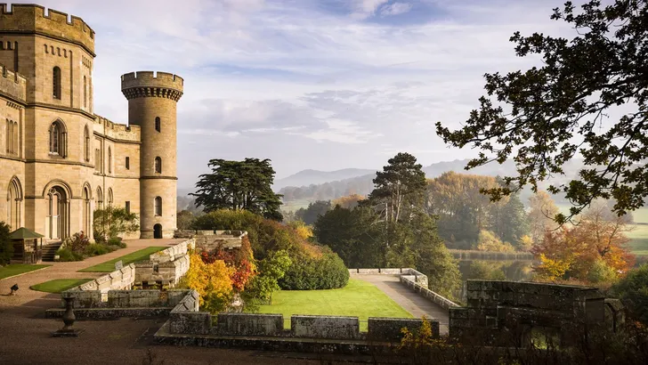 Eastnor Castle locatie succession