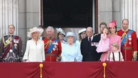 Queen Elizabeth viert feest