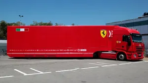 Asielzoekers betrapt in vrachtwagen Ferrari F1