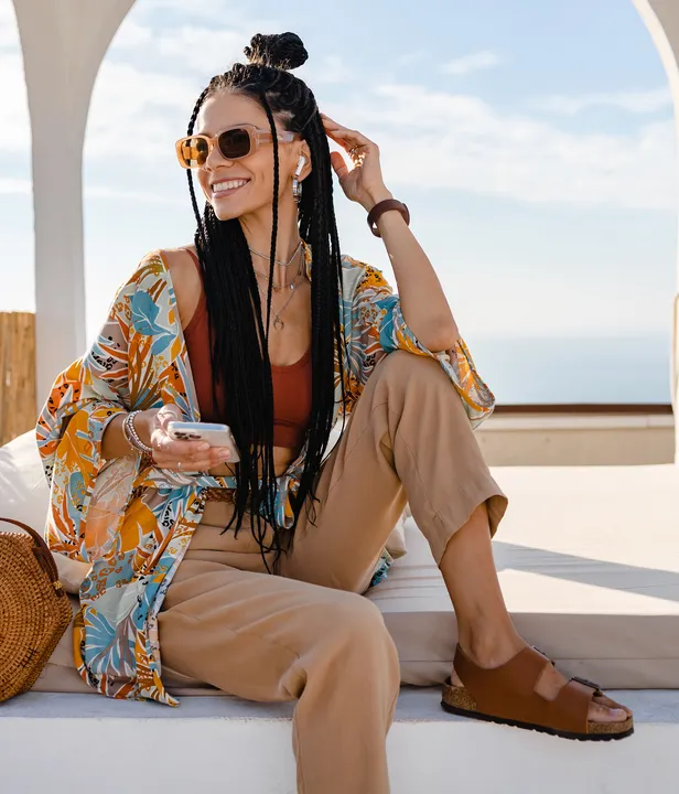 Ga je naar Bali, de Filipijnen, of een andere tropische bestemming? Voorkom zweetvlekken en fashion blunders met Grazia's inpakgids voor de tropen.